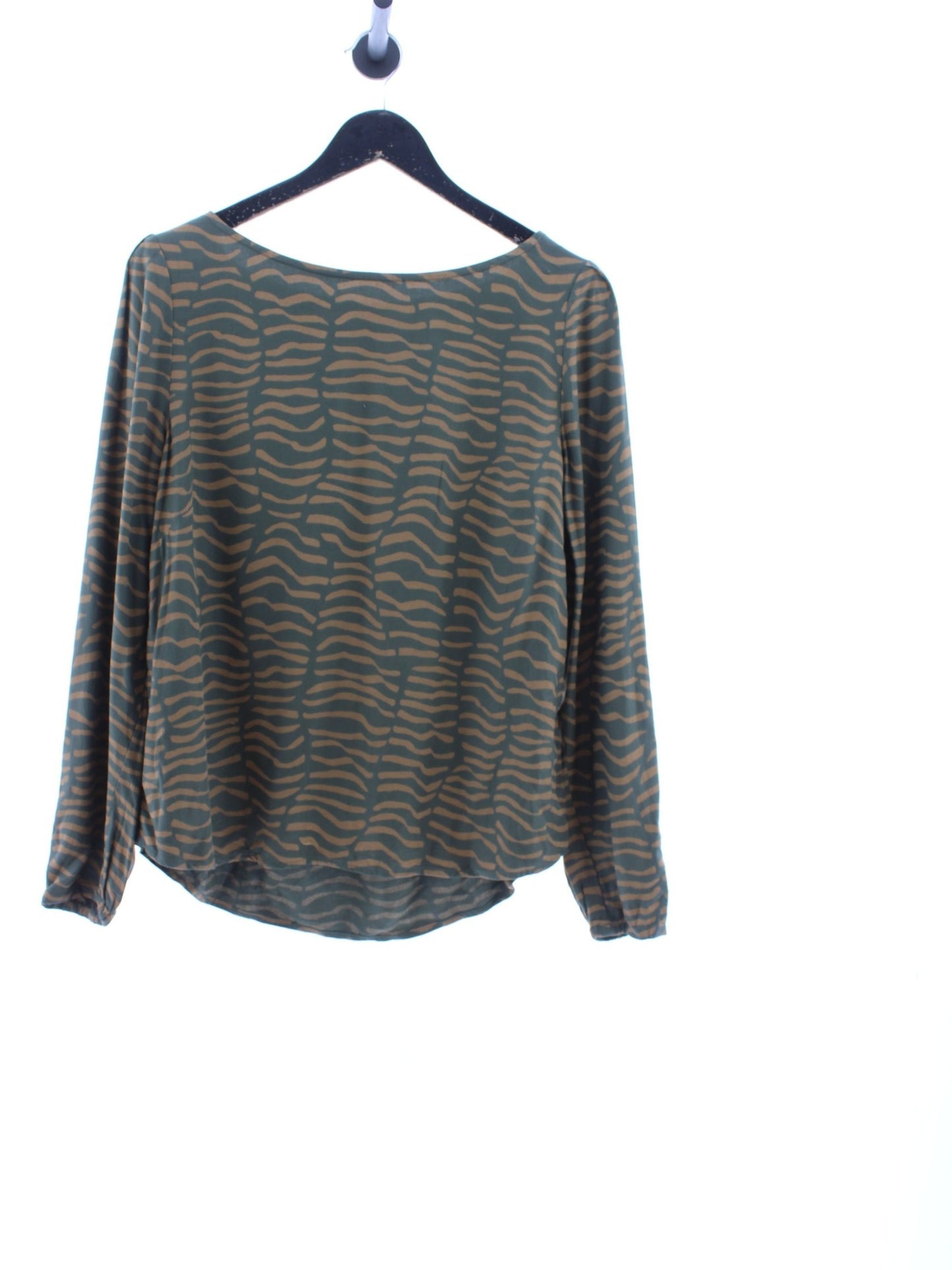 33bc22e86b7a2412f591358e94afd954