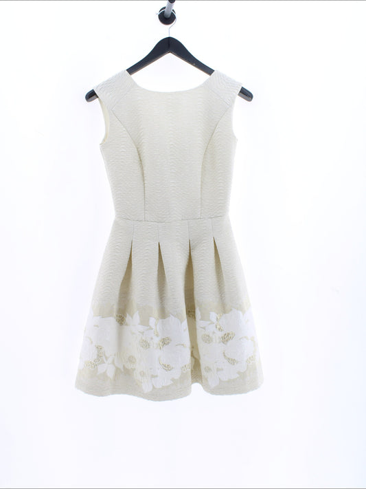 72f7111bf6766d0a815c90aff5e537b8