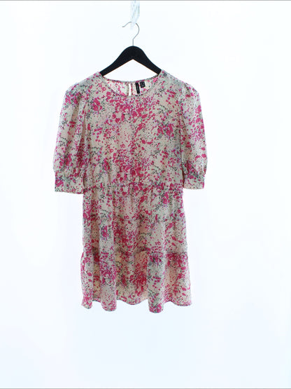 Sukienka Vero Moda Rozmiar: M