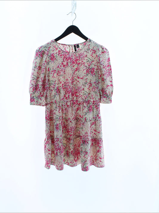 Sukienka Vero Moda Rozmiar: M