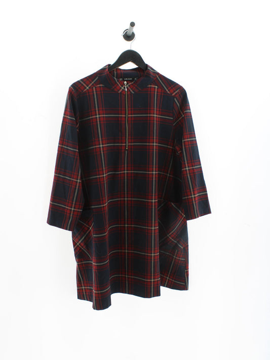 ff1e0d4f4f6760ea34efbdf64f926e4b