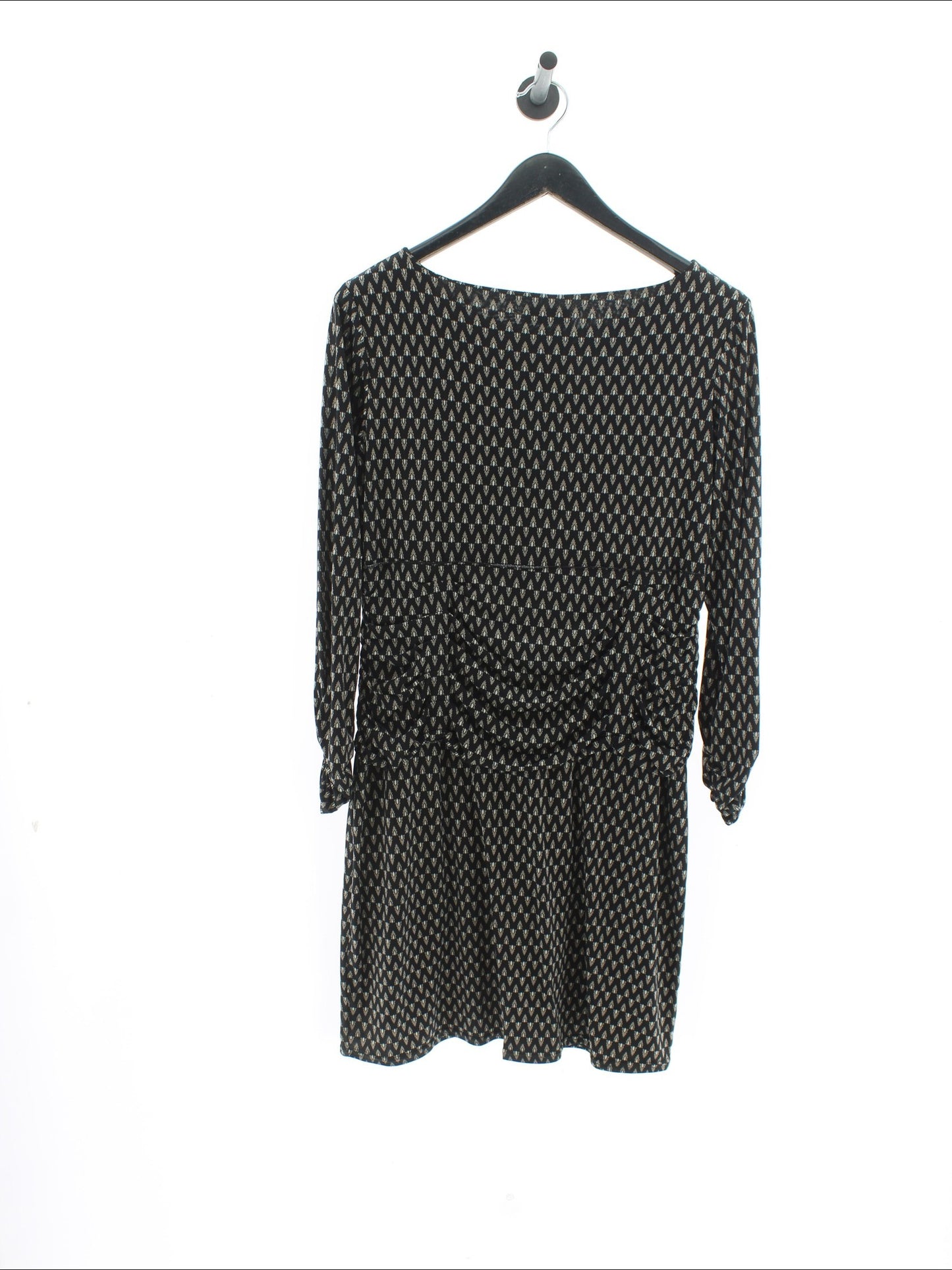 6f841dd616a0ad9bbda7e80e5bf9181f