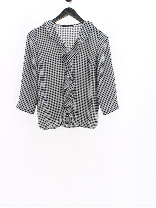 2451c2607d30f84f7c8758b0cea27ea2