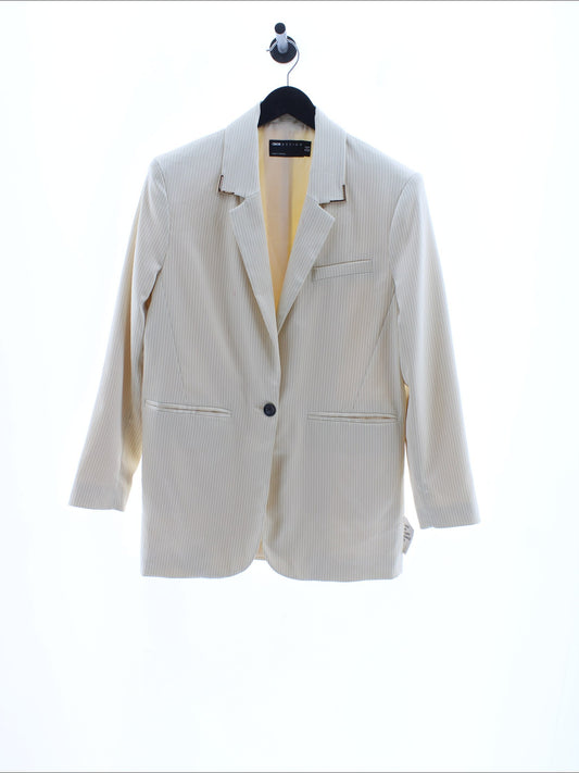 9edc8fa1944a5b947e8fe1273ed907f6