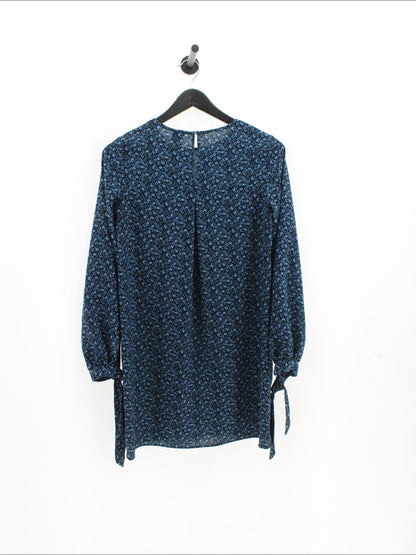 ec61c4bf4b96546c9f3669449da235c9