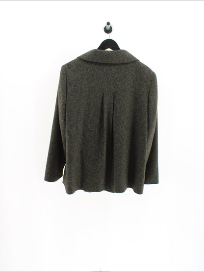 68e9e1fde15975149cf3250340acdc31