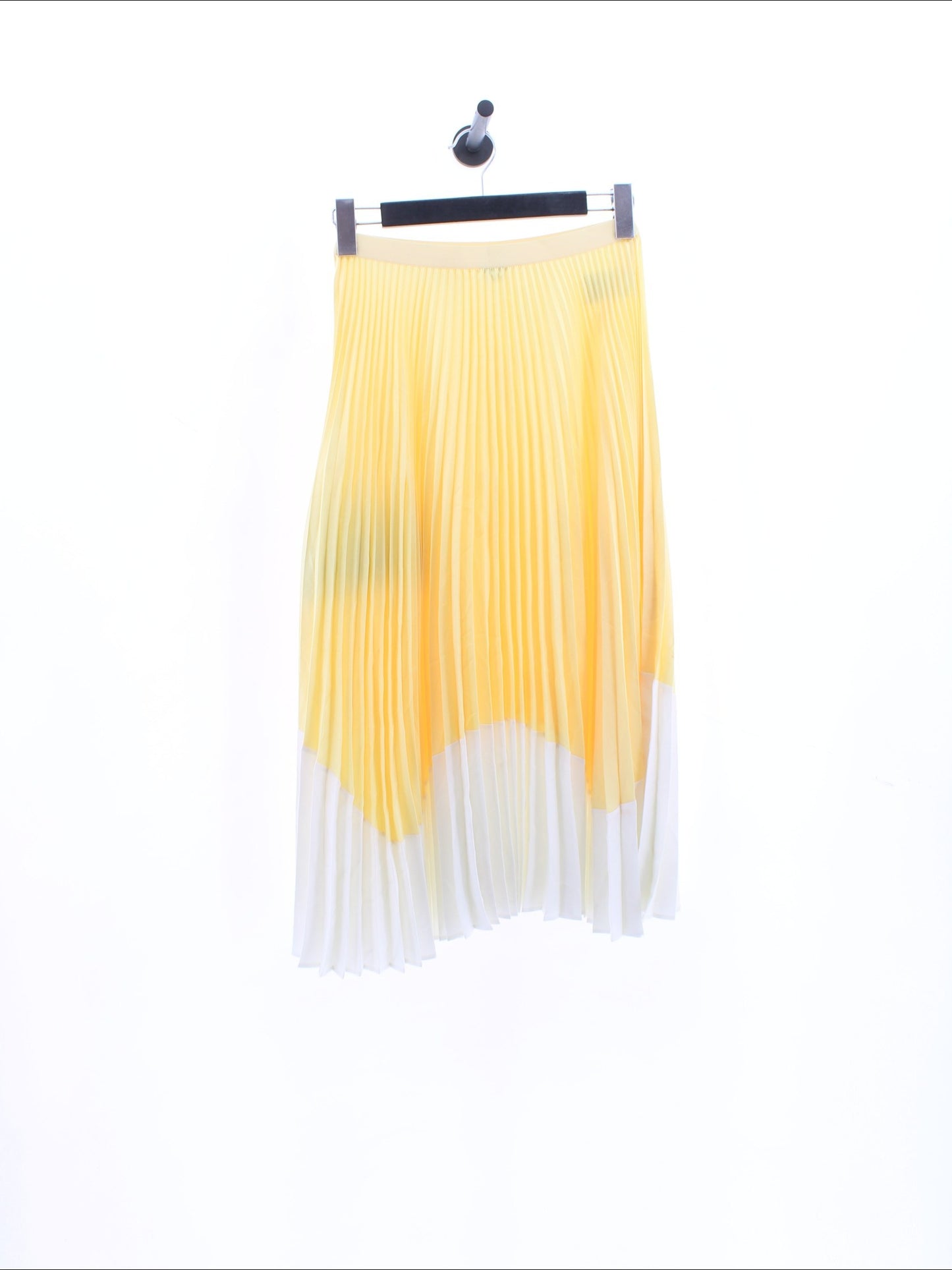 8e01c16817bee027e6fc8bdd5d12a42b