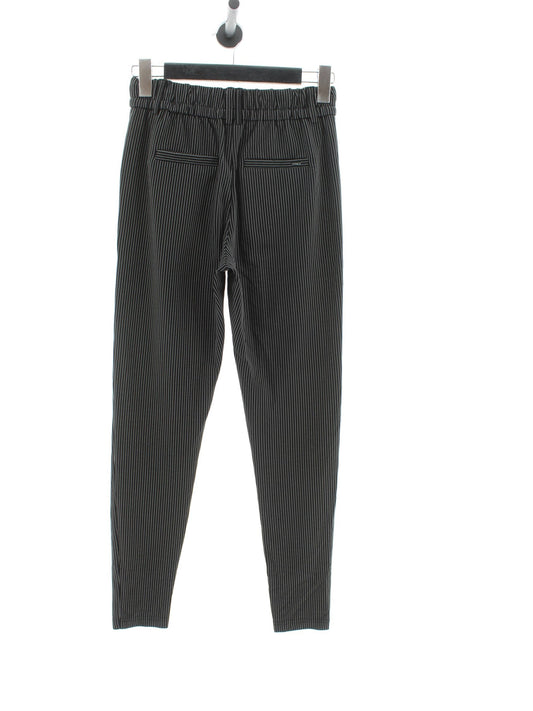 b2d2667375466a17e175a54a8aab7d8d