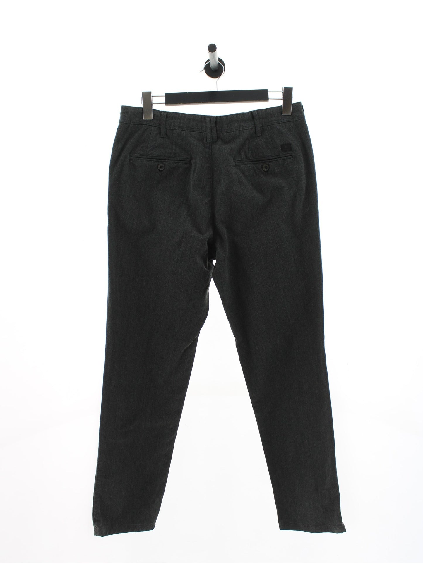 8a0ecfb76ff184328e9e248e171b4195