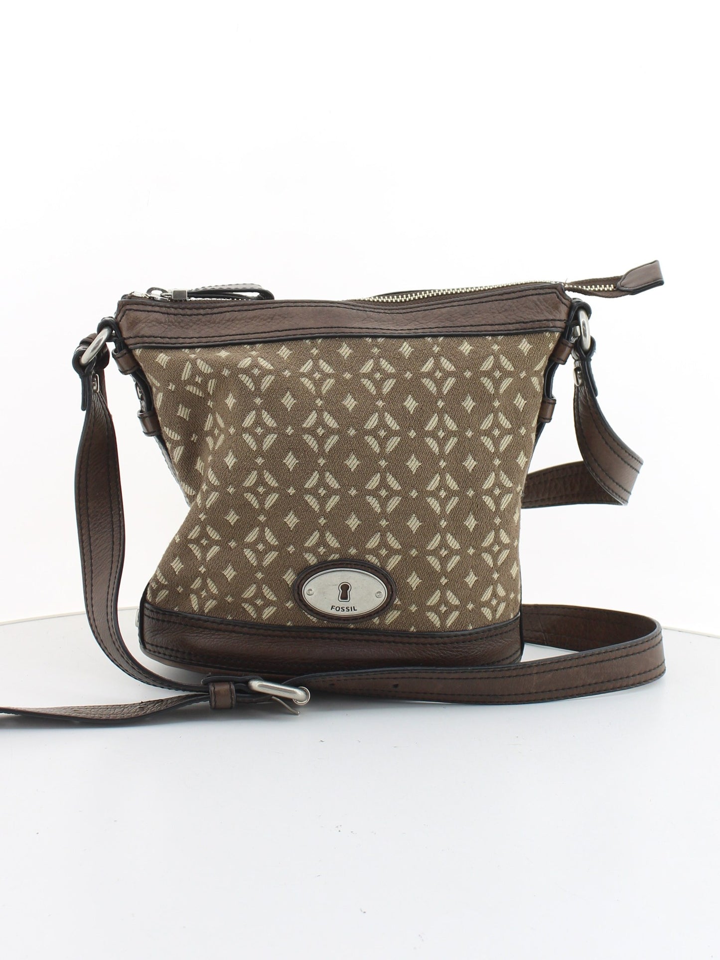 54abc8be57a4cd6069fc33bcfbad7c3c