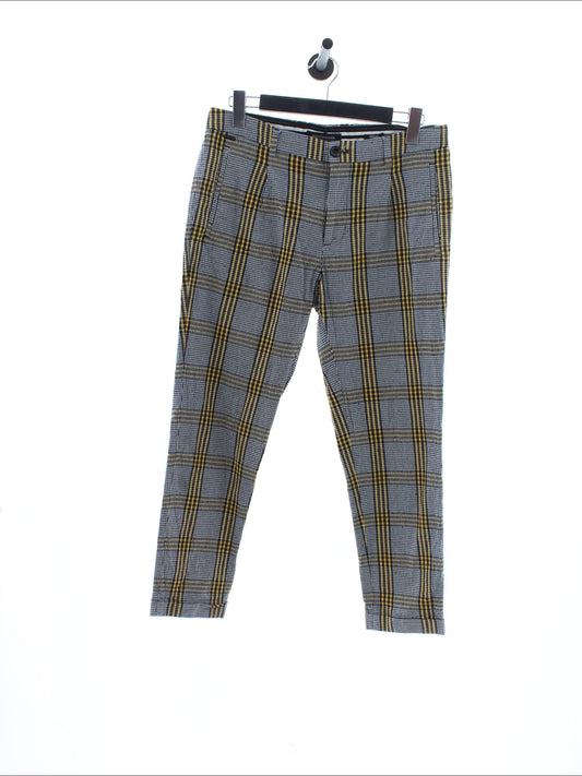 e2cf9cb7d7a38b6d6c2badf2ca700504