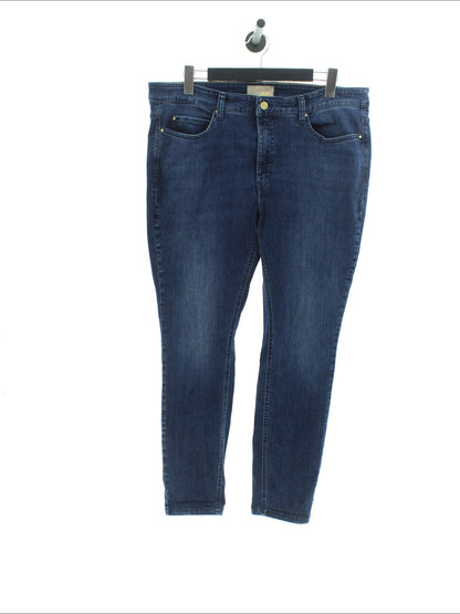 53a6f05af62fb88bf3983a8b7c1f13d5