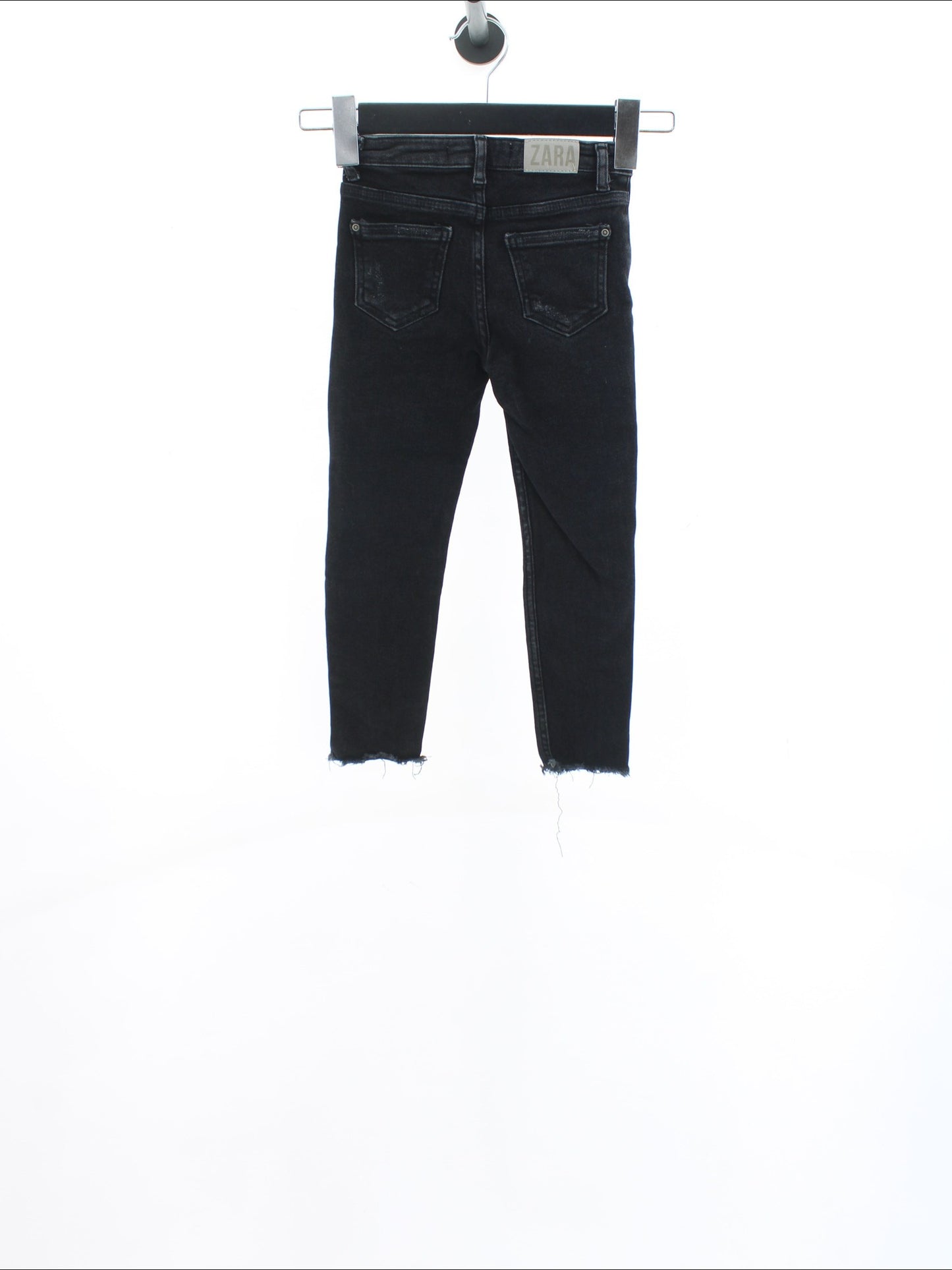 9c5887a392745042ed5b0a0e05e8b163