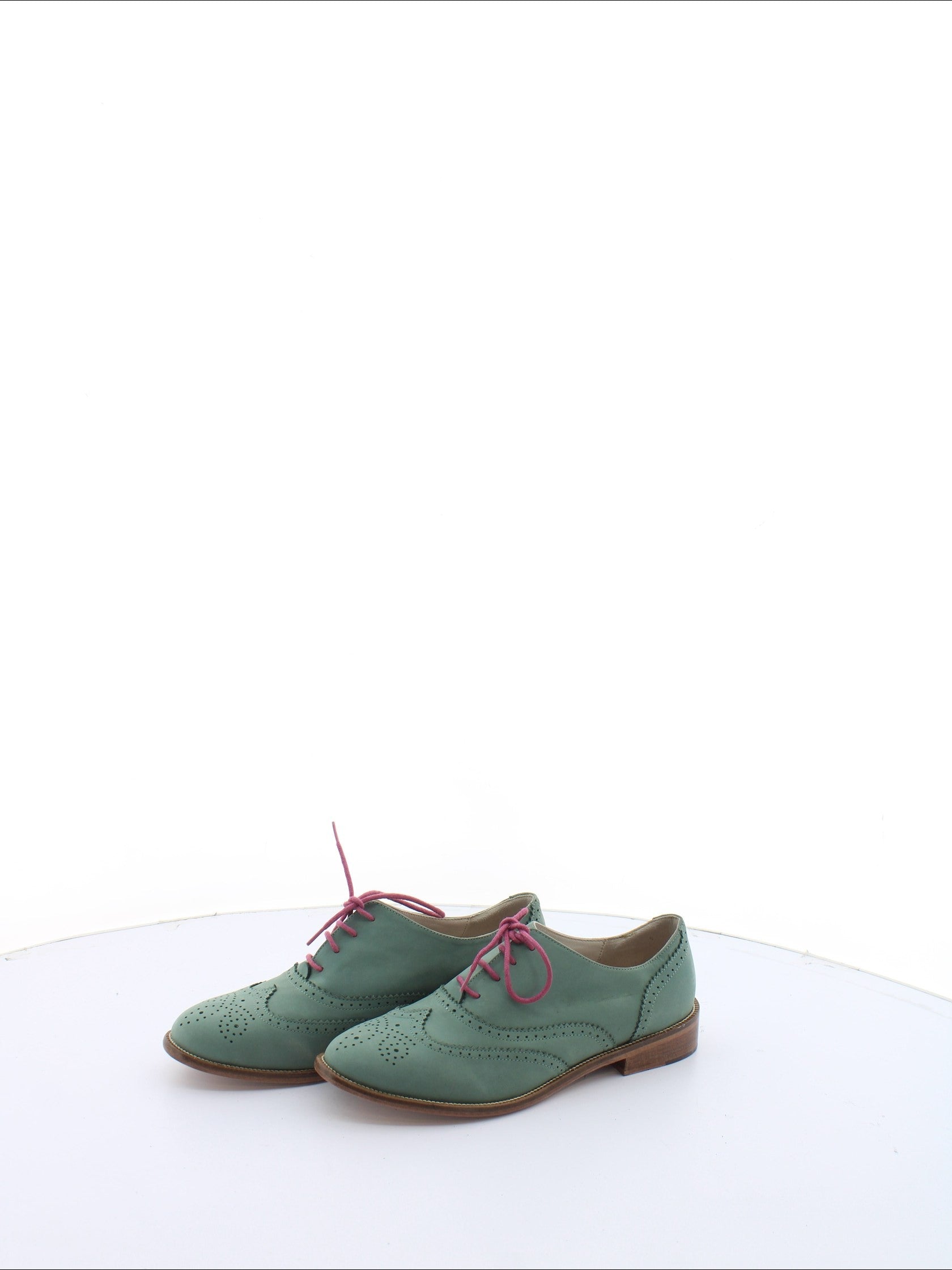 4d9b8a266d64ac215e6a27269be3ba24