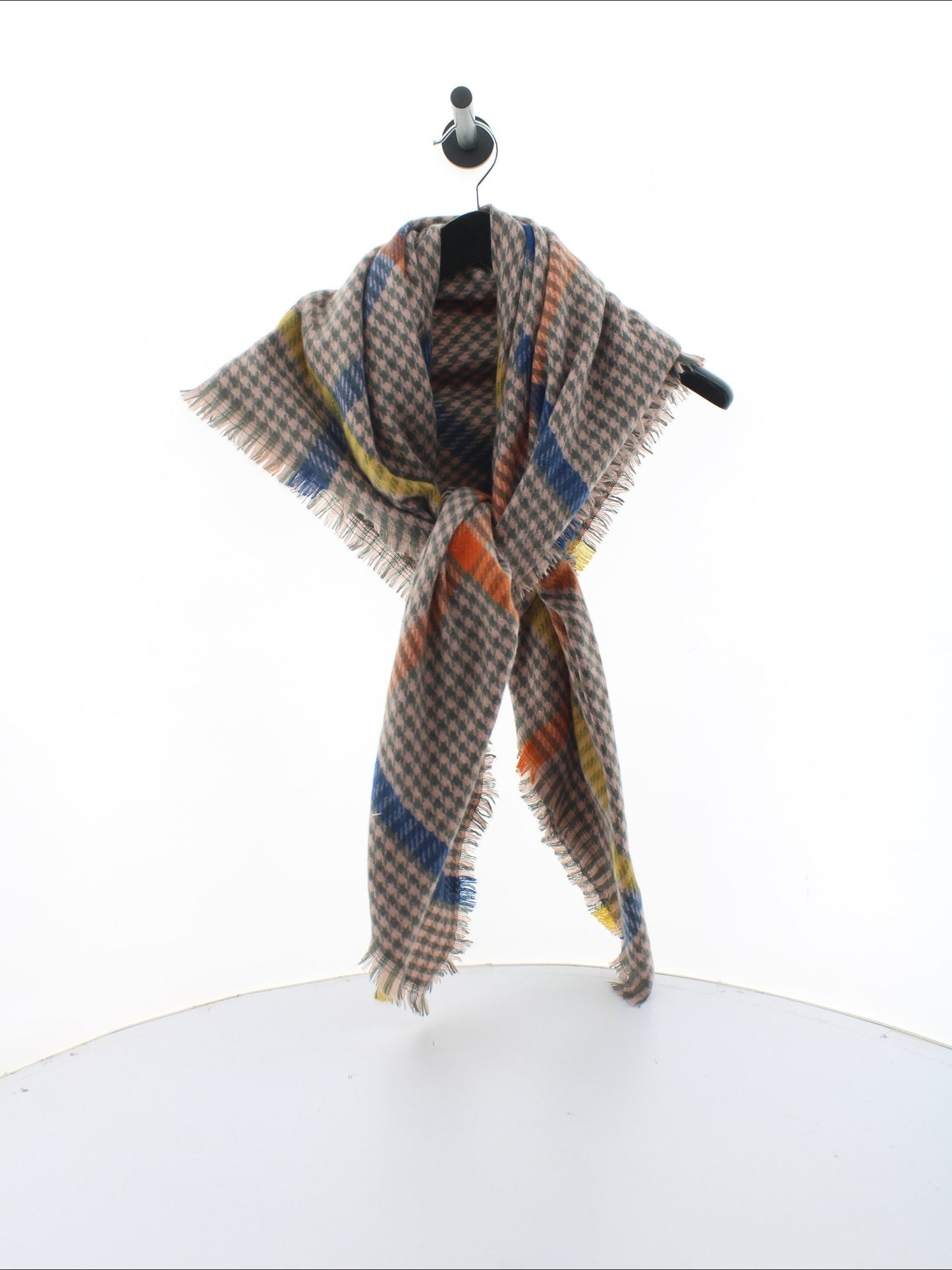 e91d51f25e9bdb3fa957a0d235f02ebd