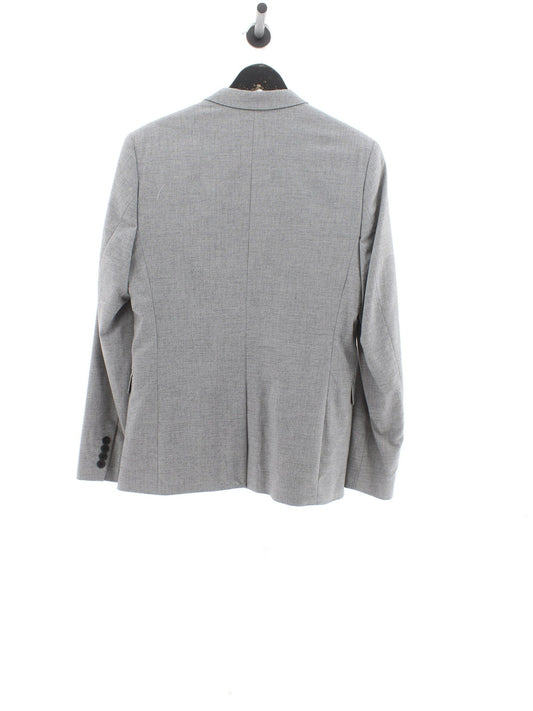 70b479d7953fd0a8103e19d4a098282d