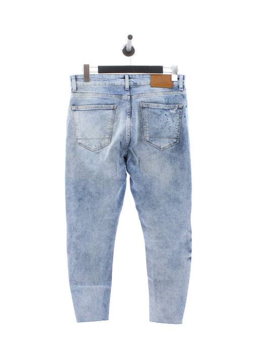 15d8c850c3f4dd25680c42123b9172fb