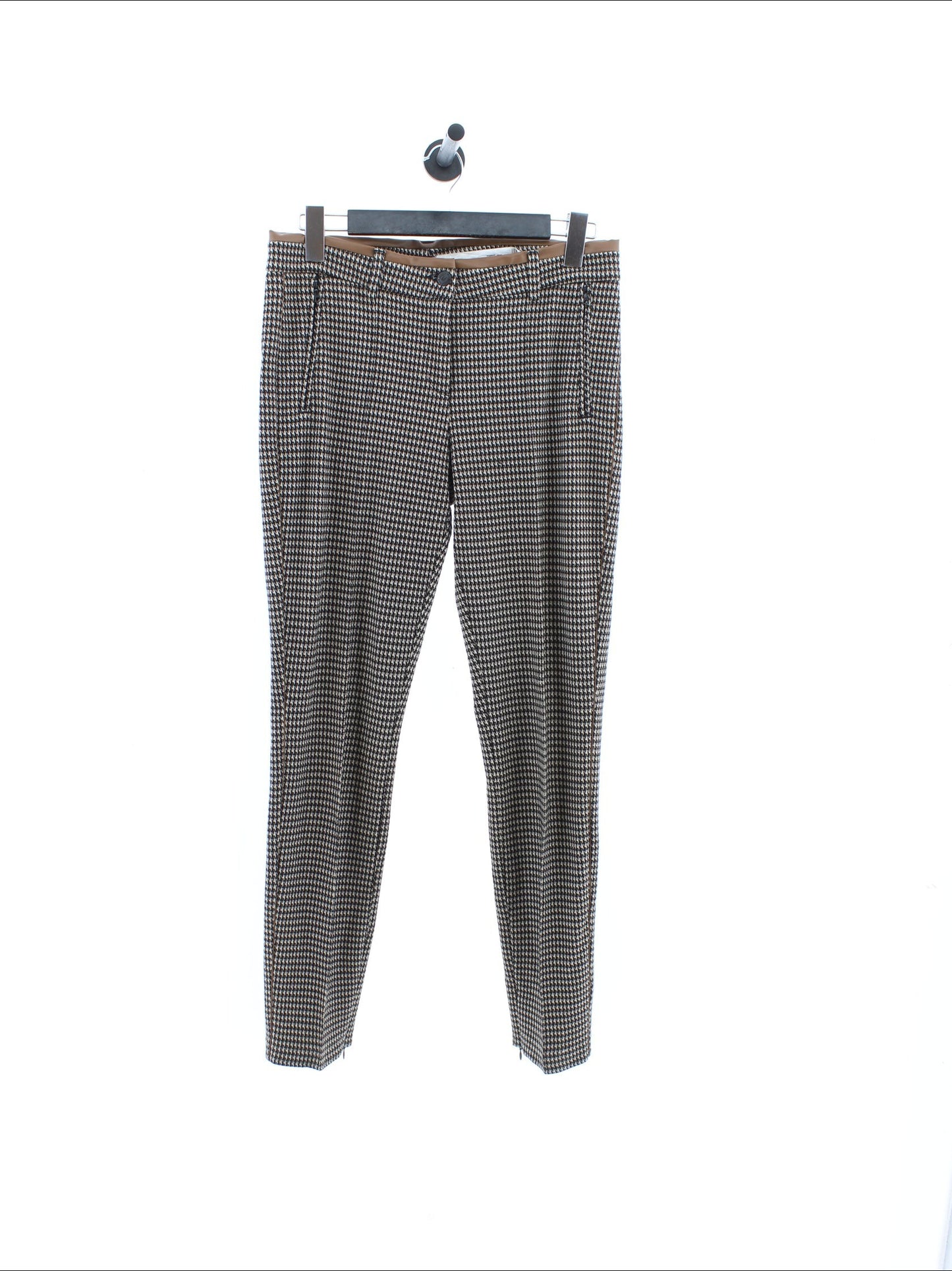 876897215427bf488b06ed9a03ae0d9d