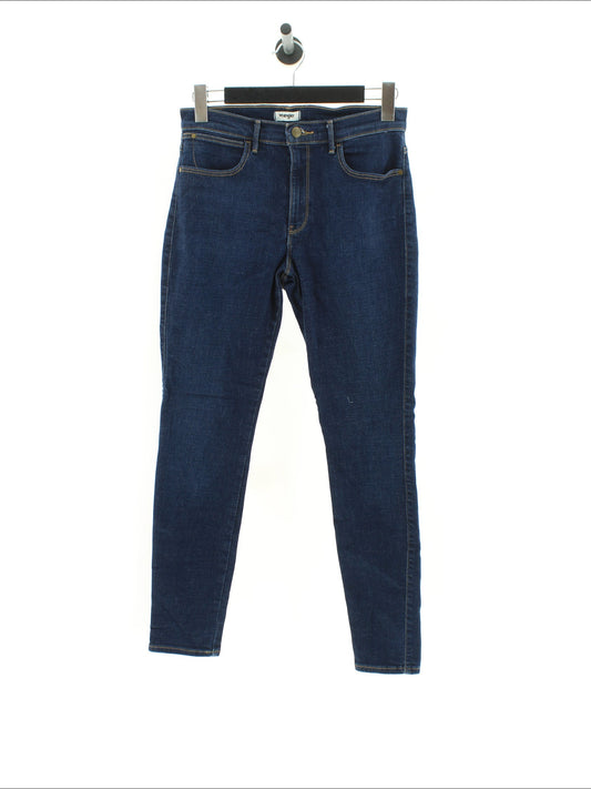 39d38645e72eea5989fb2850fbd32be4