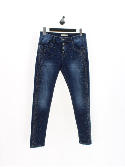 121da58a10646e24358c0acb6b3842b2