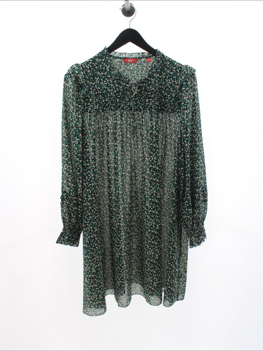 7ae6167edb51277c79aca8376bb6dbfa