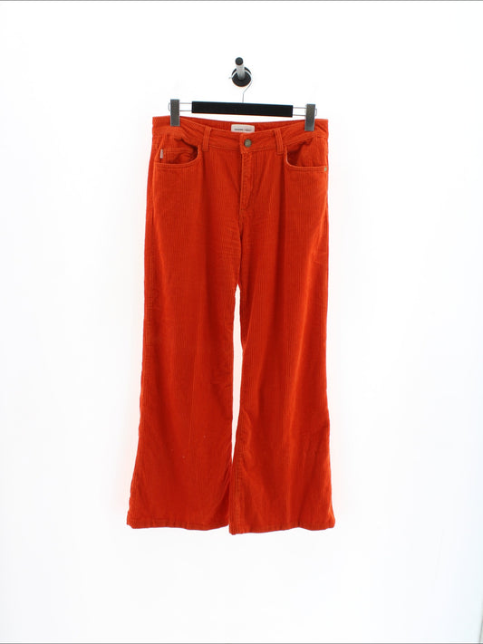 3e0241429c8fd35b059652a8937c7a5f