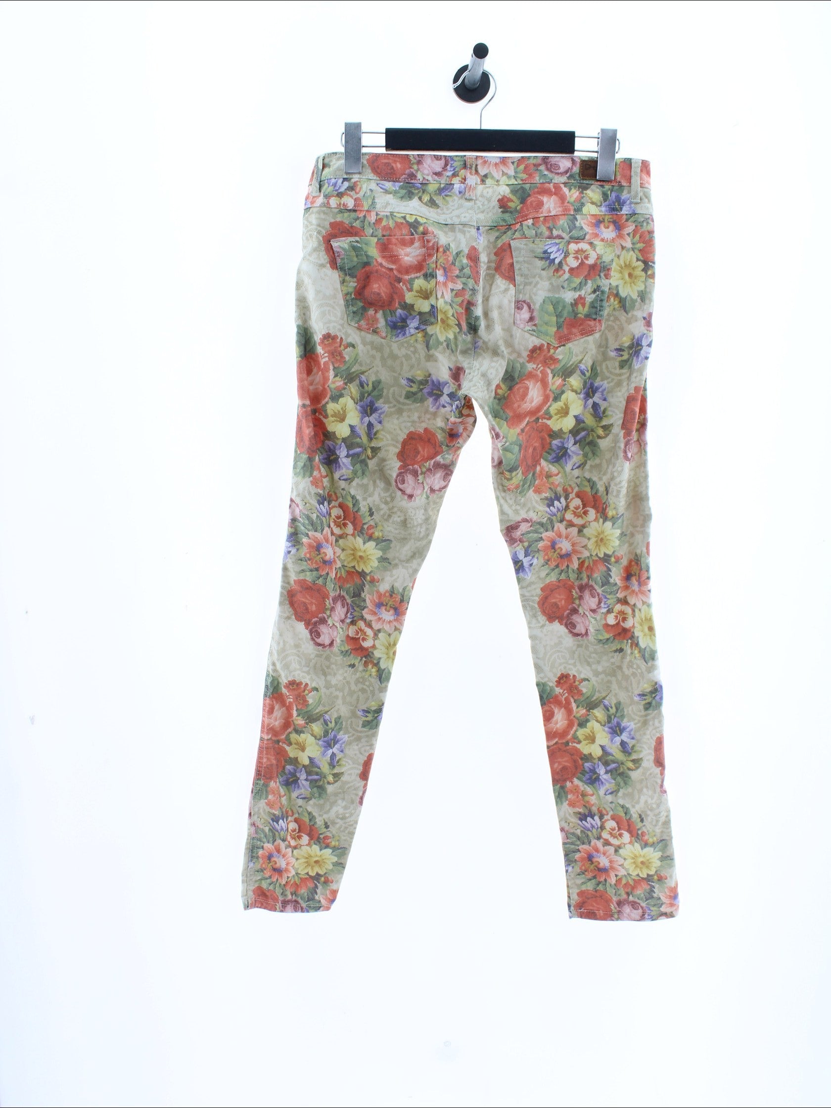 90b01dbbe8e93f3d542b74d496ff8640