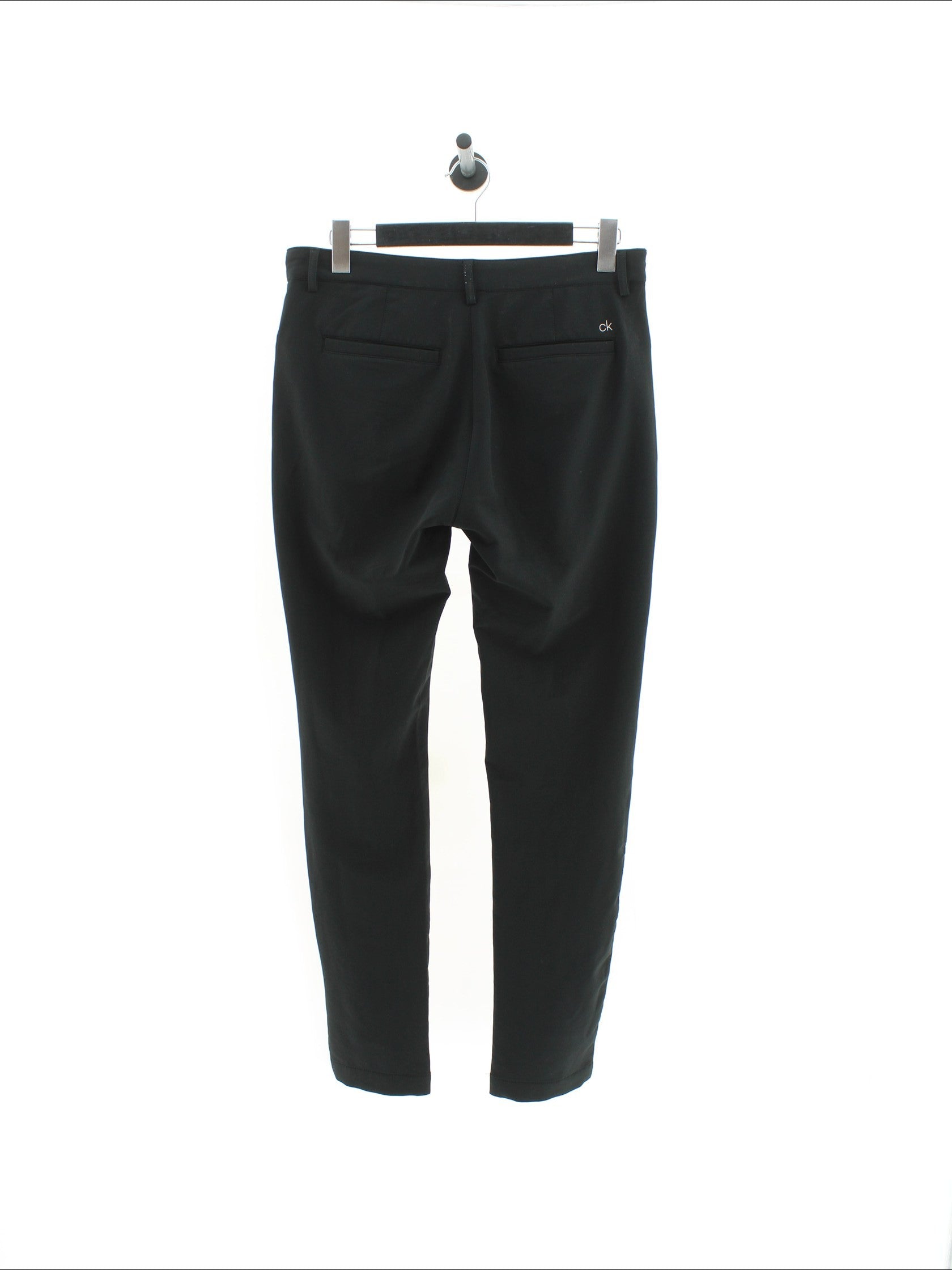 fdb49379a04c5a39253f56a55a961d0d