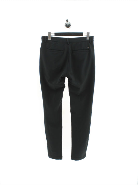 fdb49379a04c5a39253f56a55a961d0d