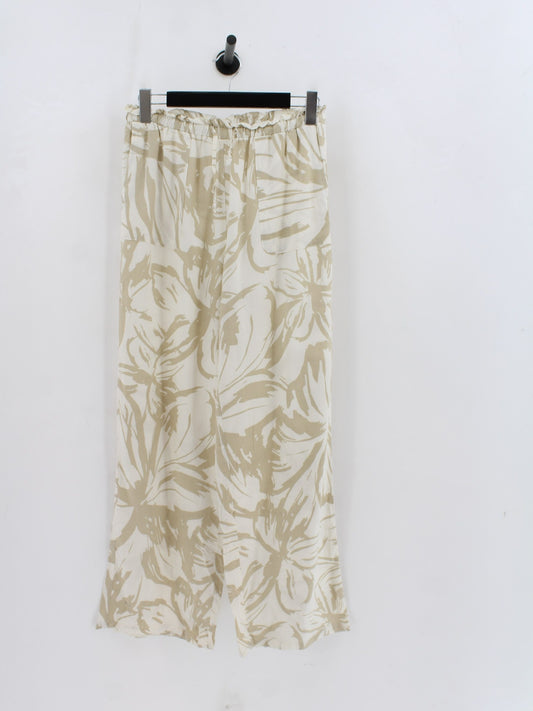 2cede57a7737628a0226d6559cc1fbdc