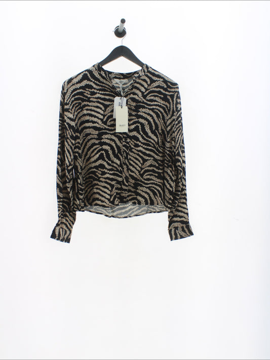 0322770bfa039a5f83d2aa677af40e16