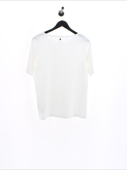 25242aaced00ed18648aa3f1730666e5