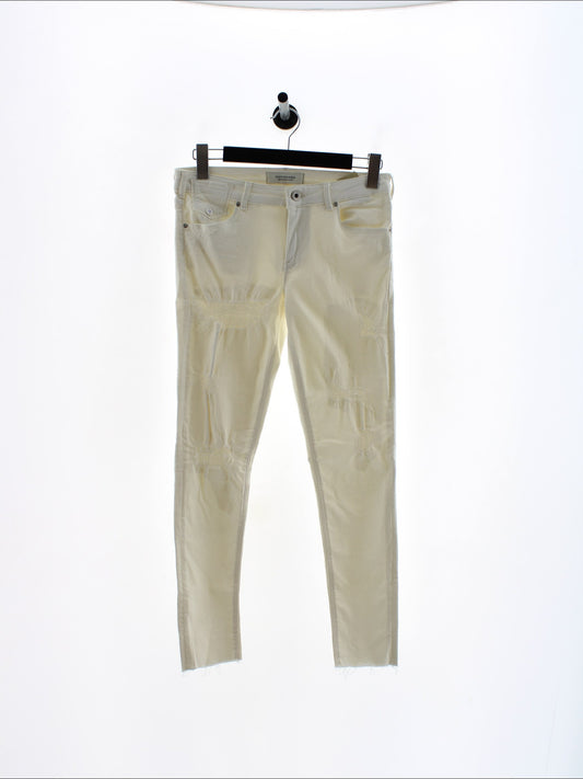 ae4ee672b278d865487060200d16123b