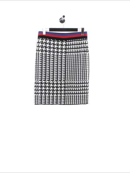 0a1b46a9ee011537b915664c6e8b7ba6