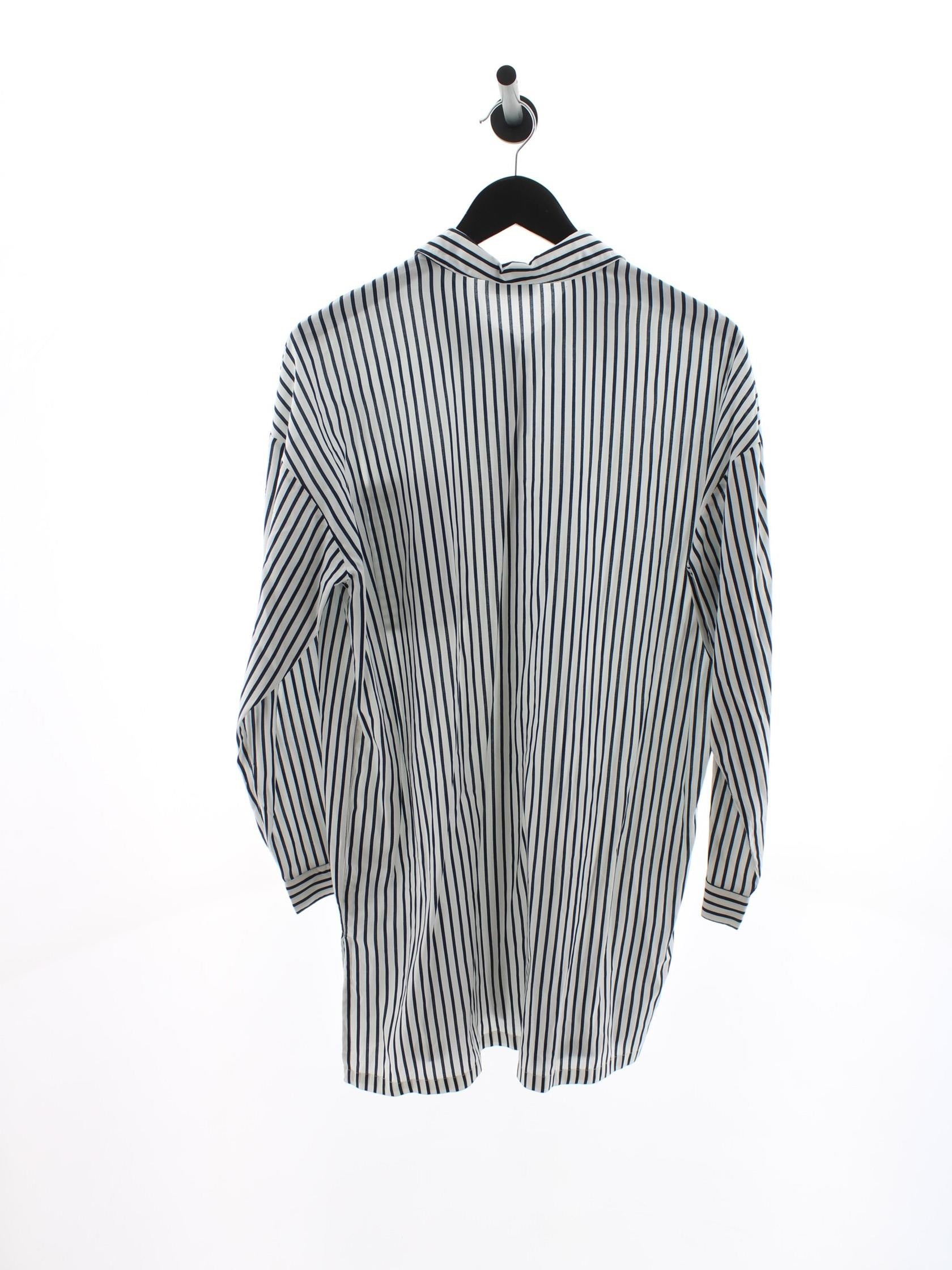 437383281c50c7746739df27e52131be