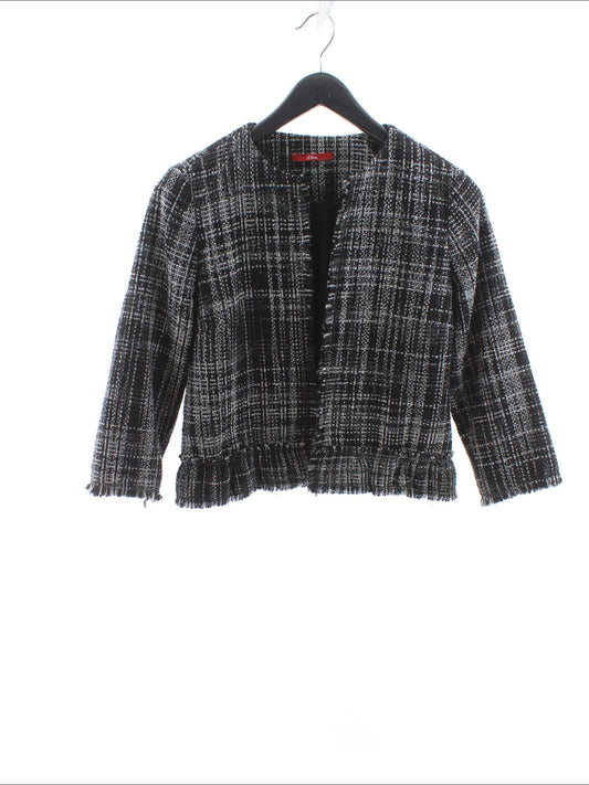 bf8438cae71a24bb843f2fbb50cf3eea
