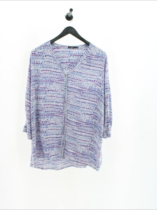 370ee005e4e260b6e309353b78a37001