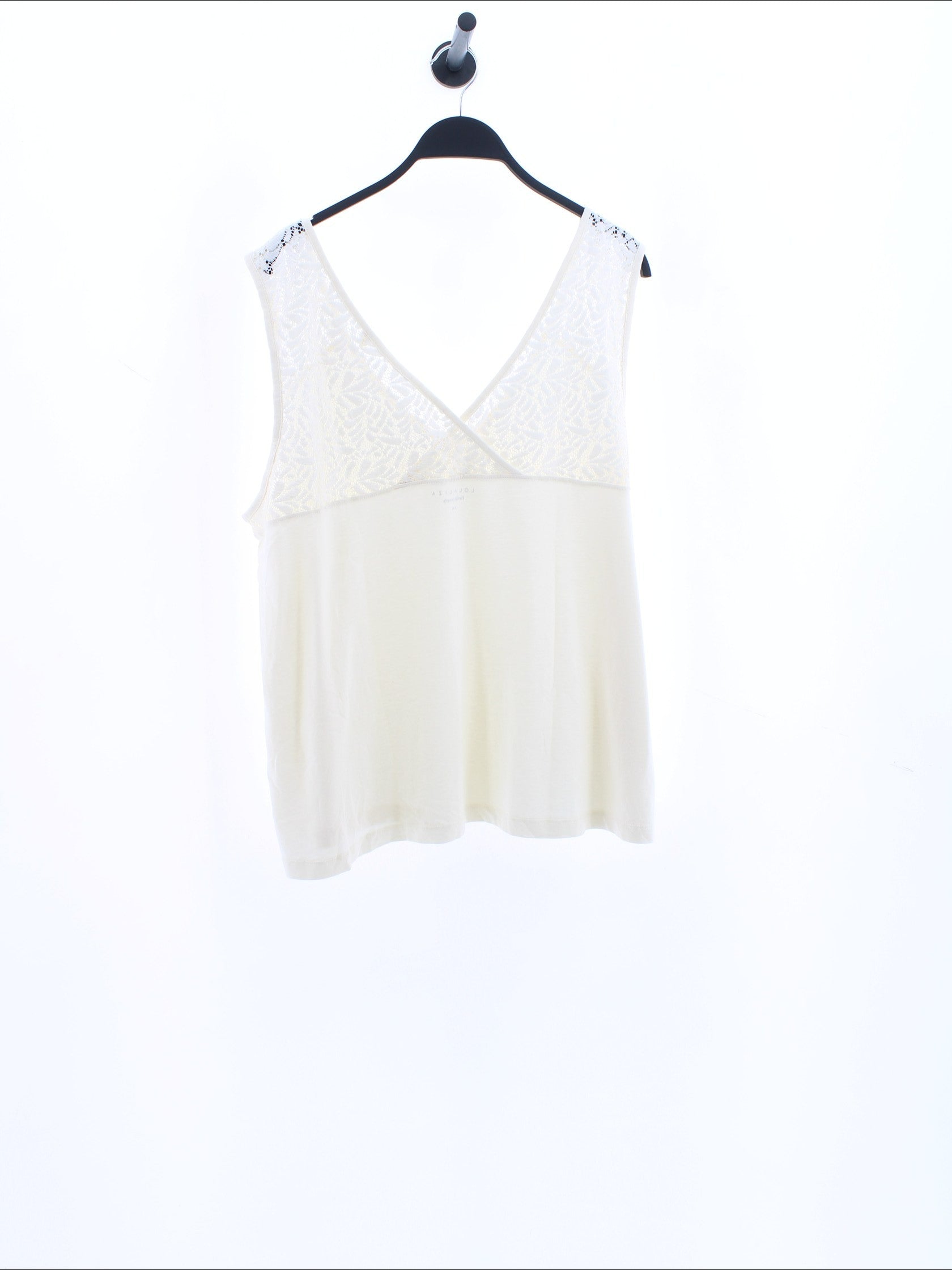 b82107e73e7840caefb8c2ab834e4a82