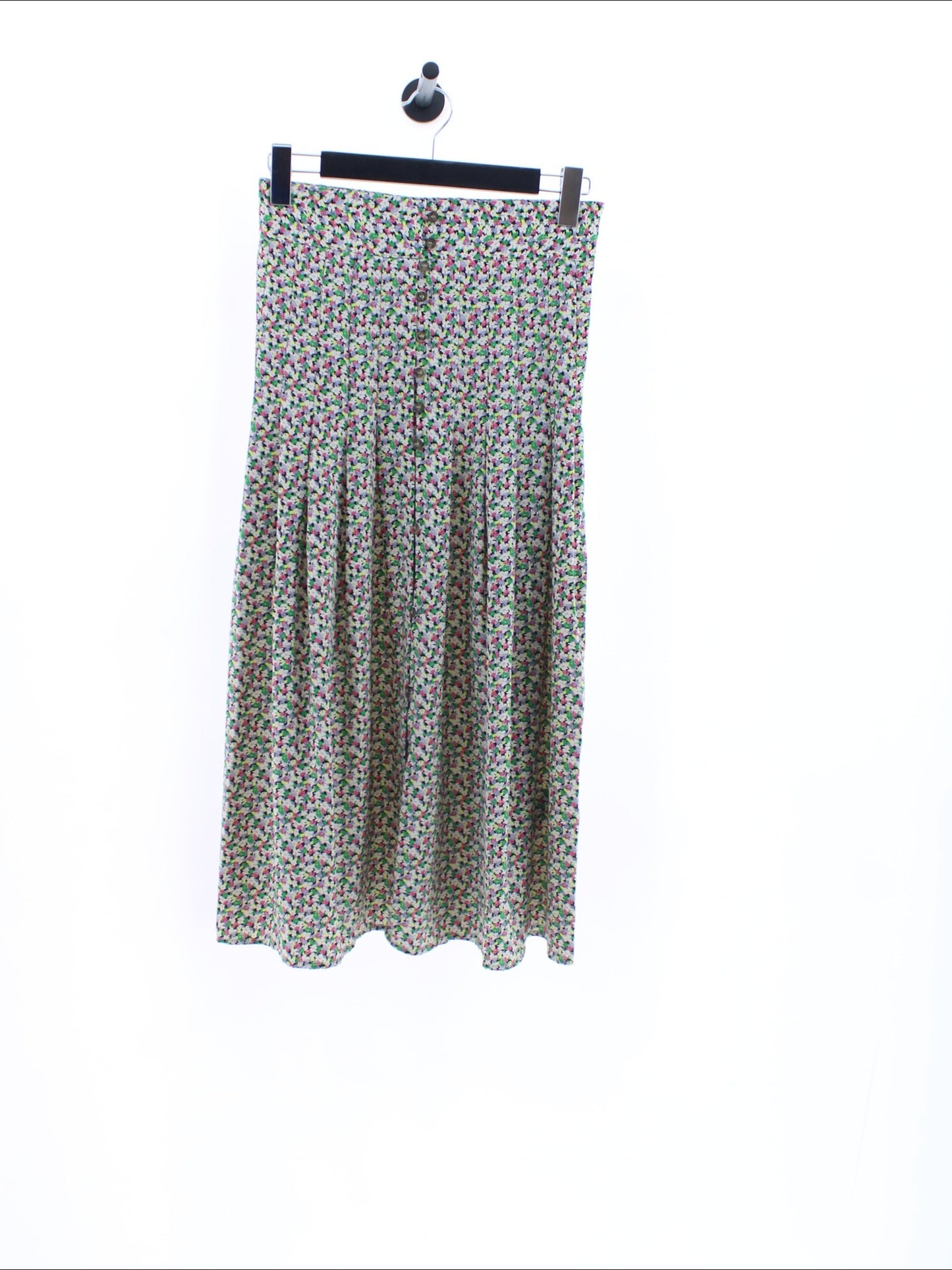 4b8070666b6952ed174edb74046049a0