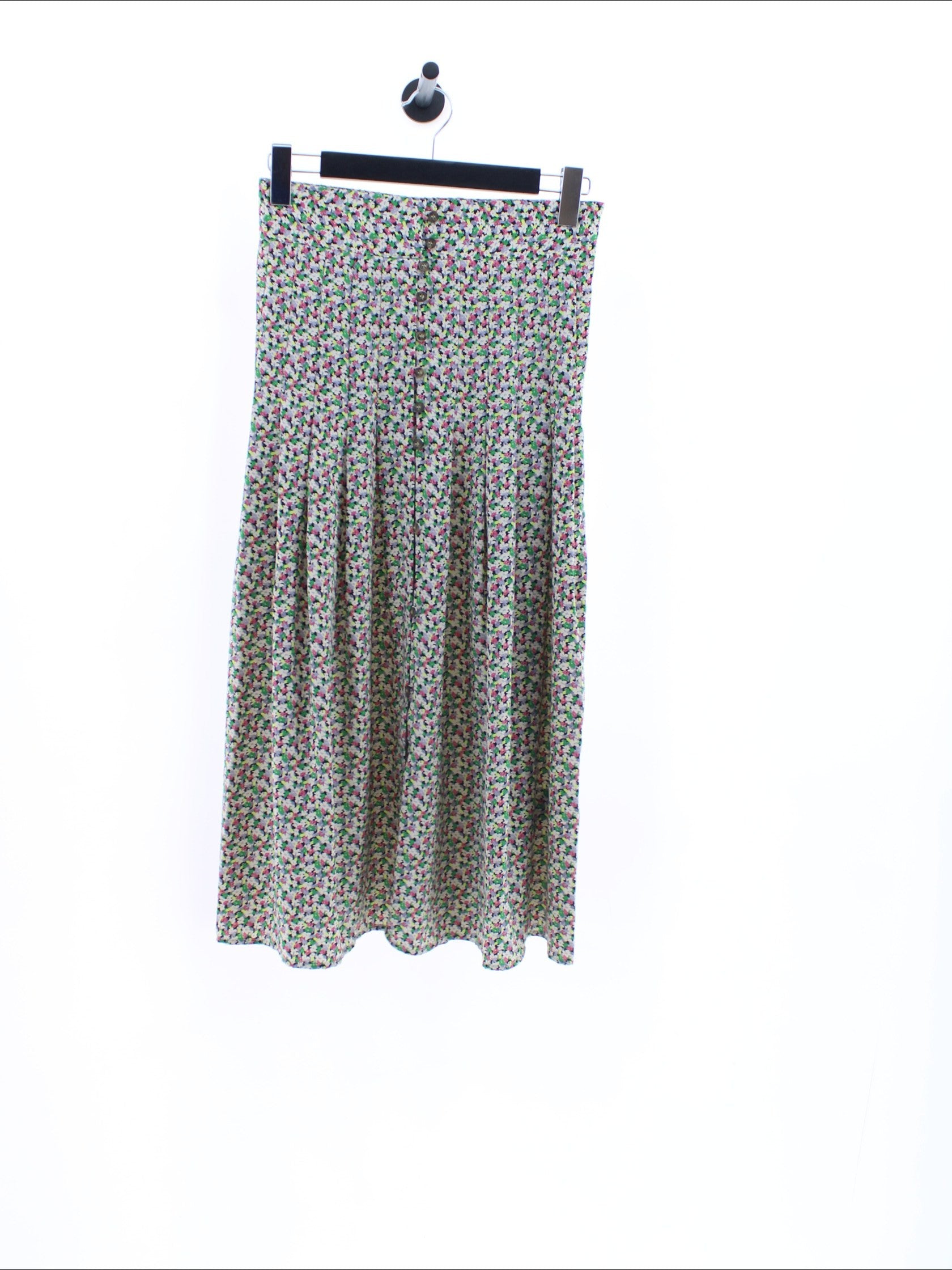 4b8070666b6952ed174edb74046049a0