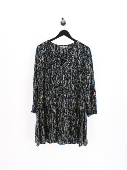 8b48d96555043a474e42b78a604e3027