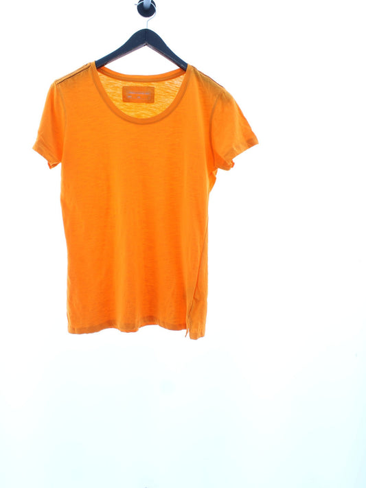 8ecbc96770e5413bb1e3b68ef677f71d