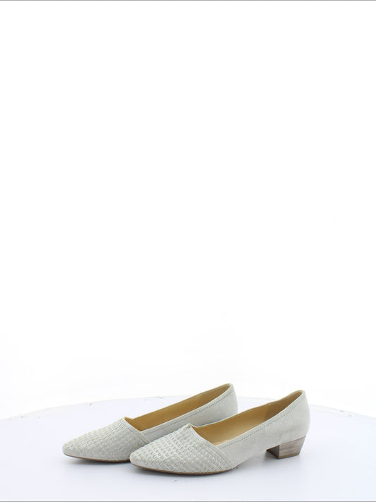 aeda69b18a24adf1faa0a7c7a70c5b03