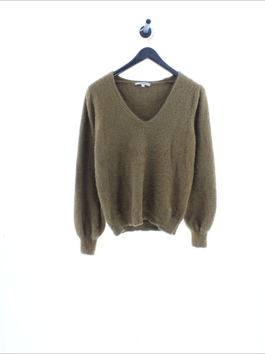 16e1691000737556bb4f2d9a6efbda6b