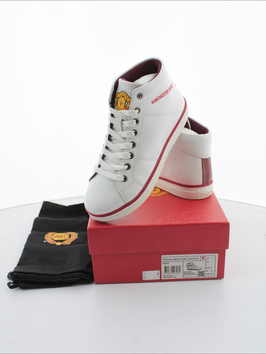 37e9e09b55fc419538b3d4214bdc104f