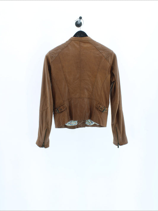 dd98260b578927d30c5eab79514c0d14