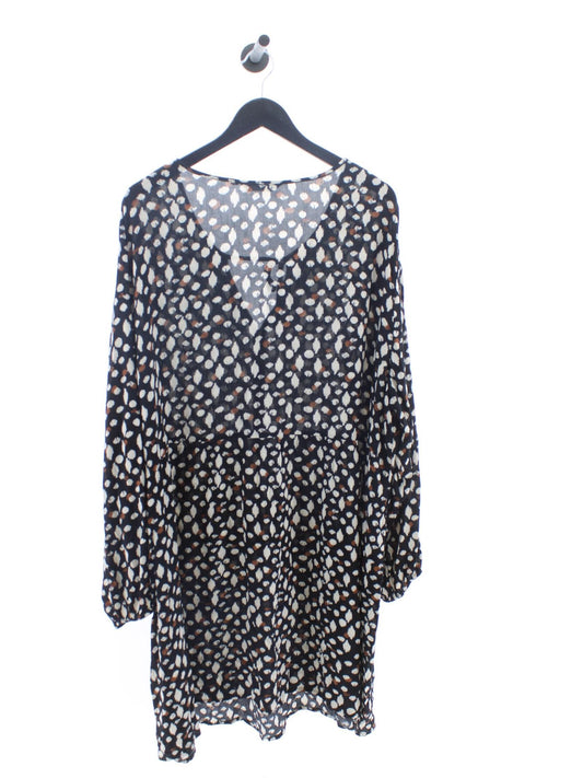 07ecc92618e76fb65126c2c63859401f