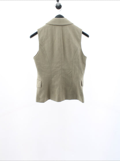 fdaa978a636ee8bbe8c58d1bea0ad9f3