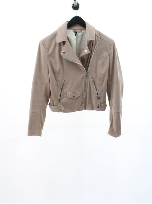 30c443f054b4625bfc534040c2680027