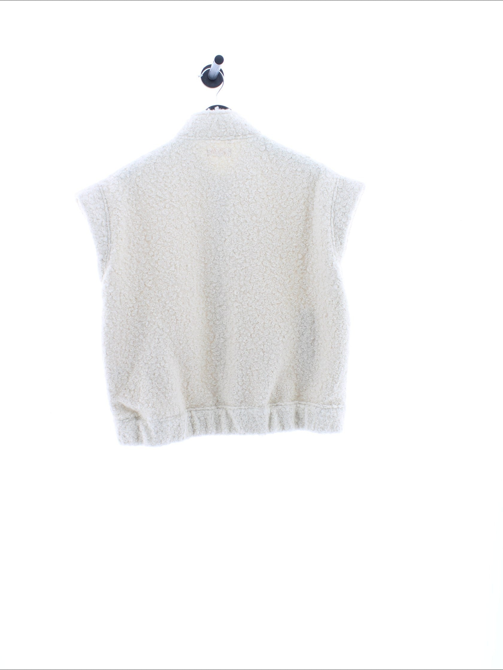 858b8b82c4a64d40a688a93a2fb4edf3